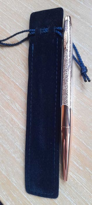 Esferográfica Crystalline Nova da Swarovski