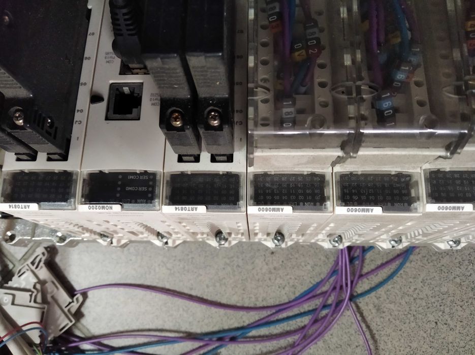 schneider plc hmi modicon moduł analogowy art0814