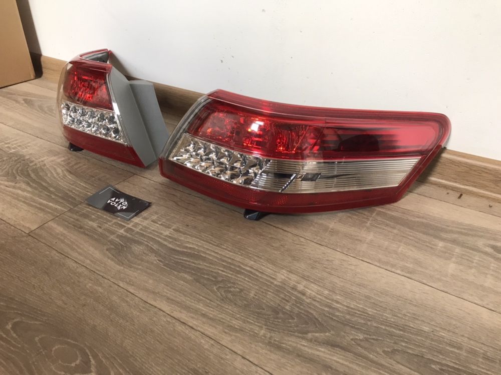 Фонарь фонари фари Toyota Camry 45 10-11r камри 45 LED
