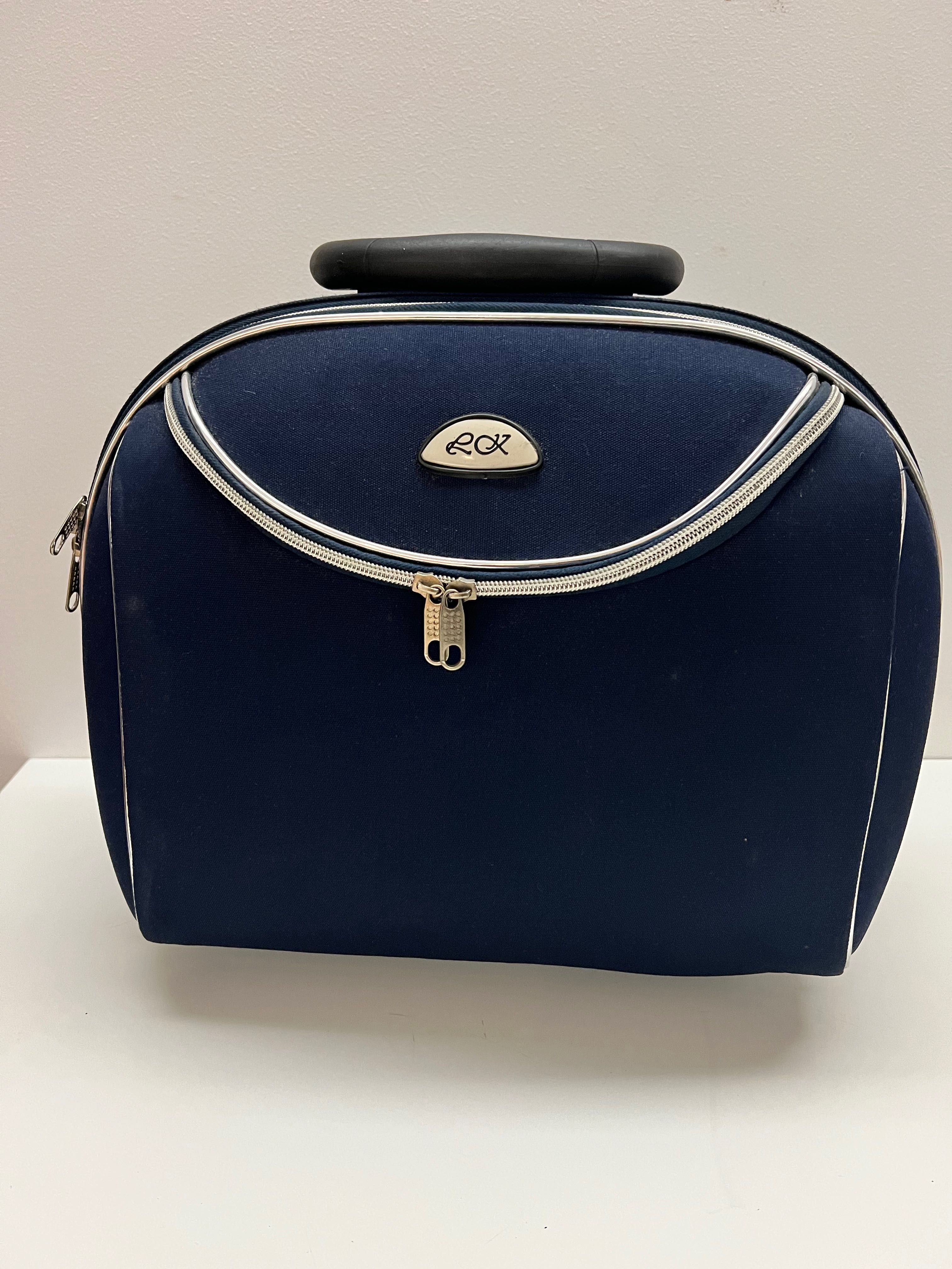 Necessaire azul escuro