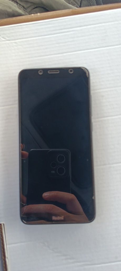 Продам смартфон xiaomi redmi 7 a на запчасти
