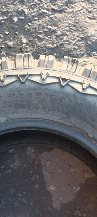 Резина R17 LT265/70  121/18Q M+S комплект