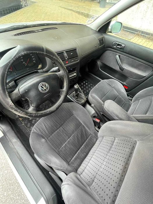 Golf  IV  1.4 16v gasolina