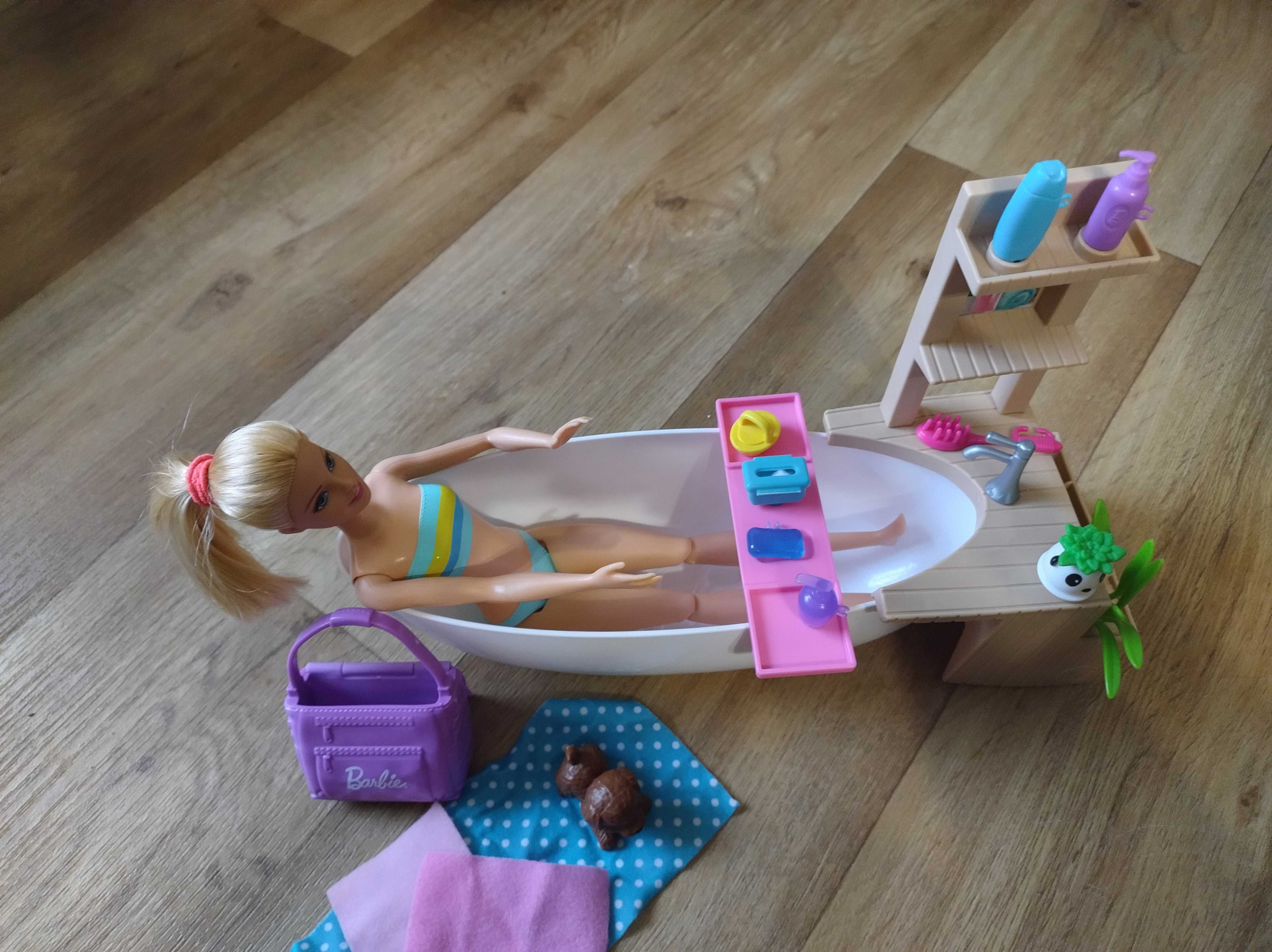 Barbie relaks w kąpieli