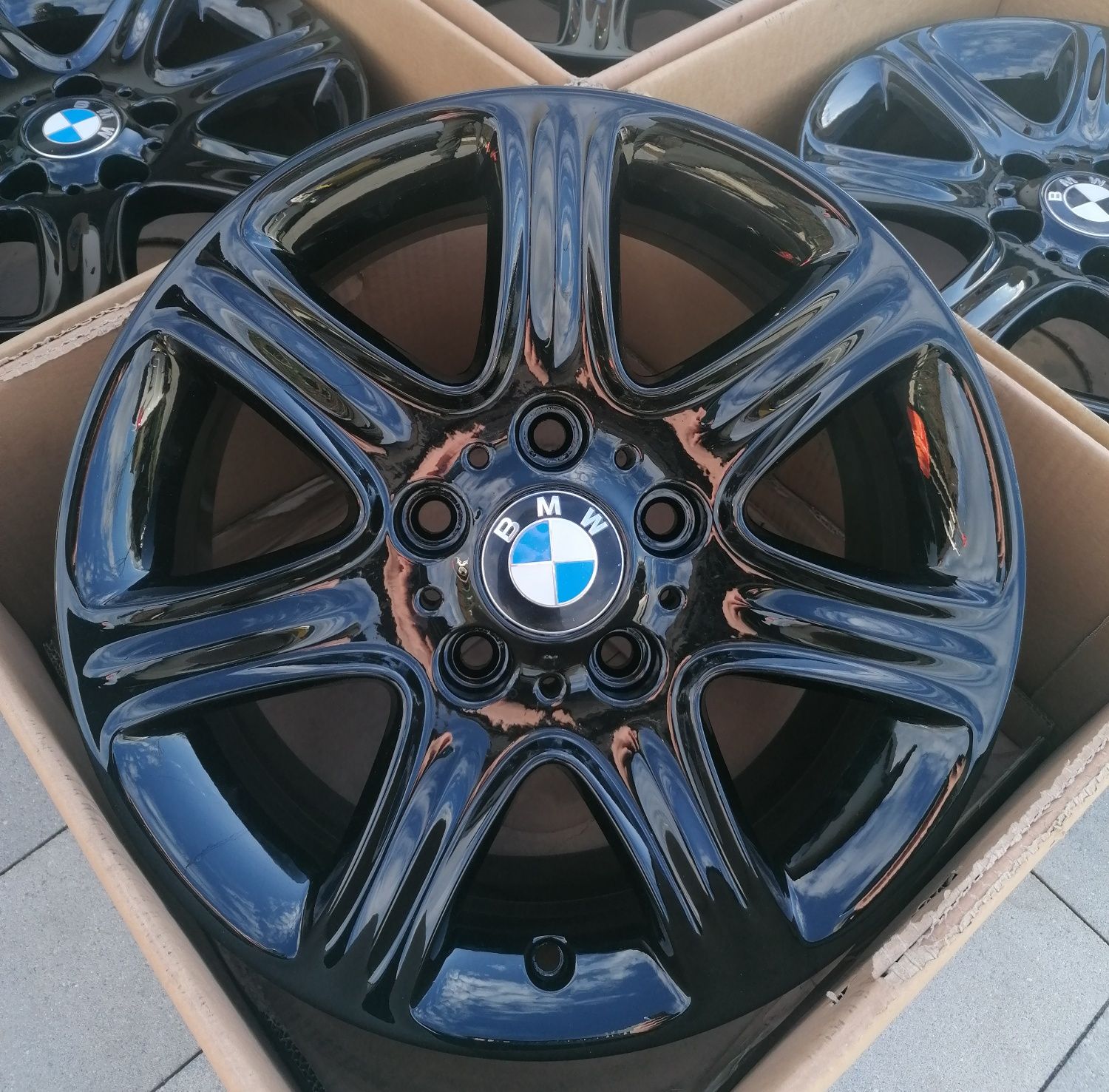 #211 Alufelgi R16 BMW E81 E82 F20 F21 F22 F23 F40 Mini R60 Paceman