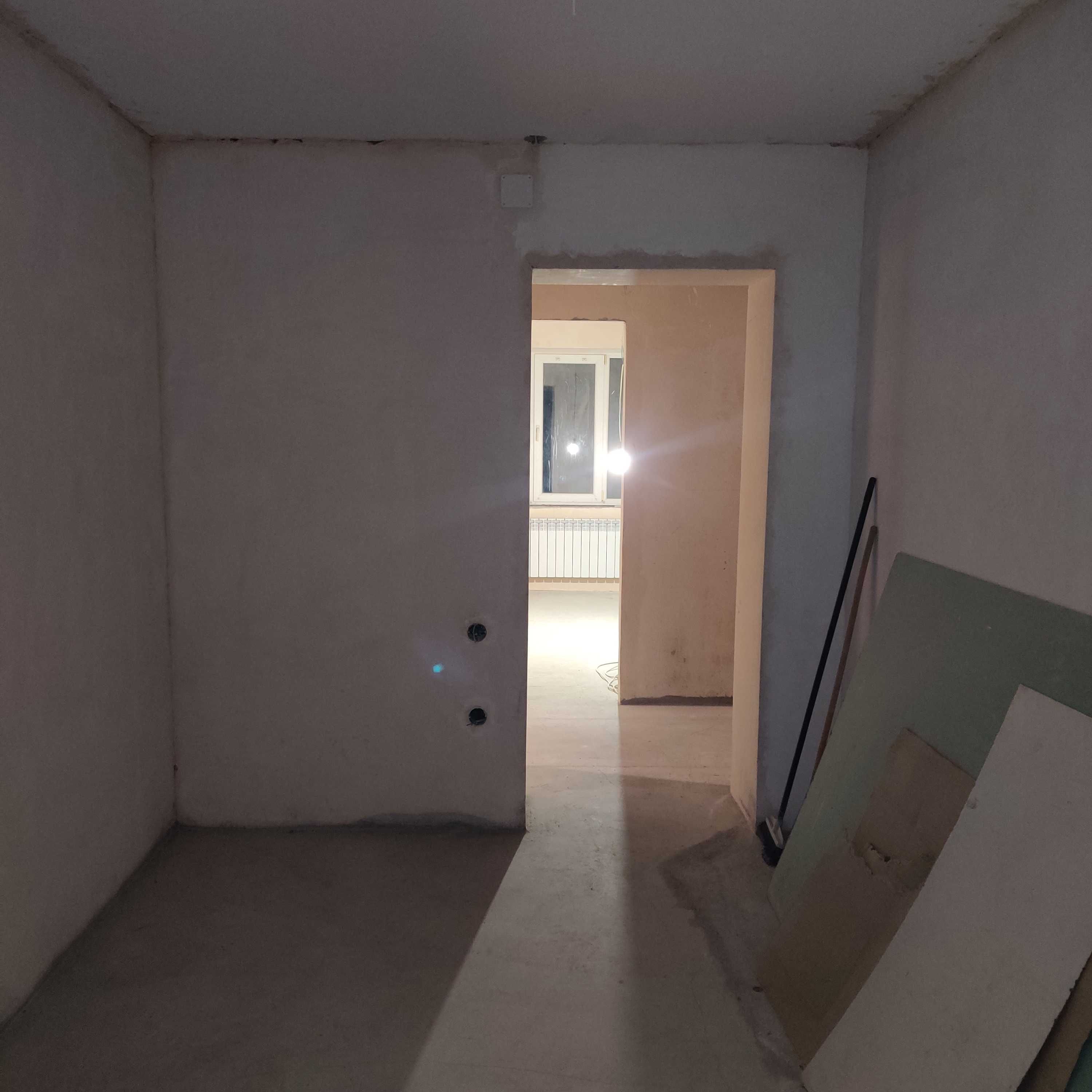 Продам 4 -х комн.квартиру 78 м,3-я Слобідська,кап ремонт,под чистовую