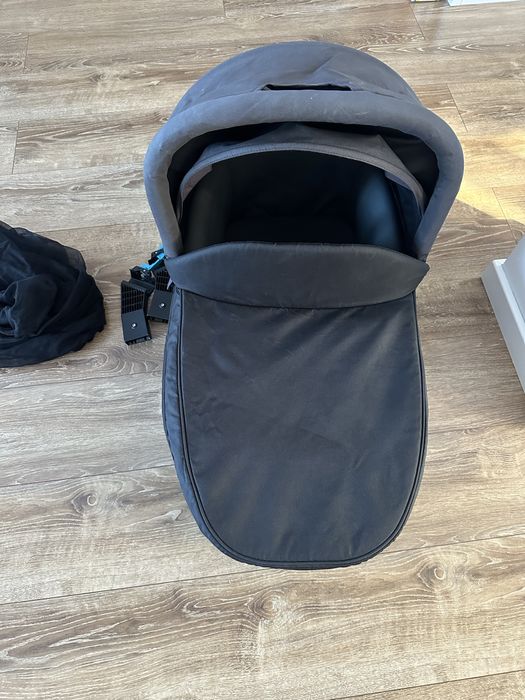 Gondola do wózka Thule Urban Glide 2 – bardzo dobry stan + akcesoria