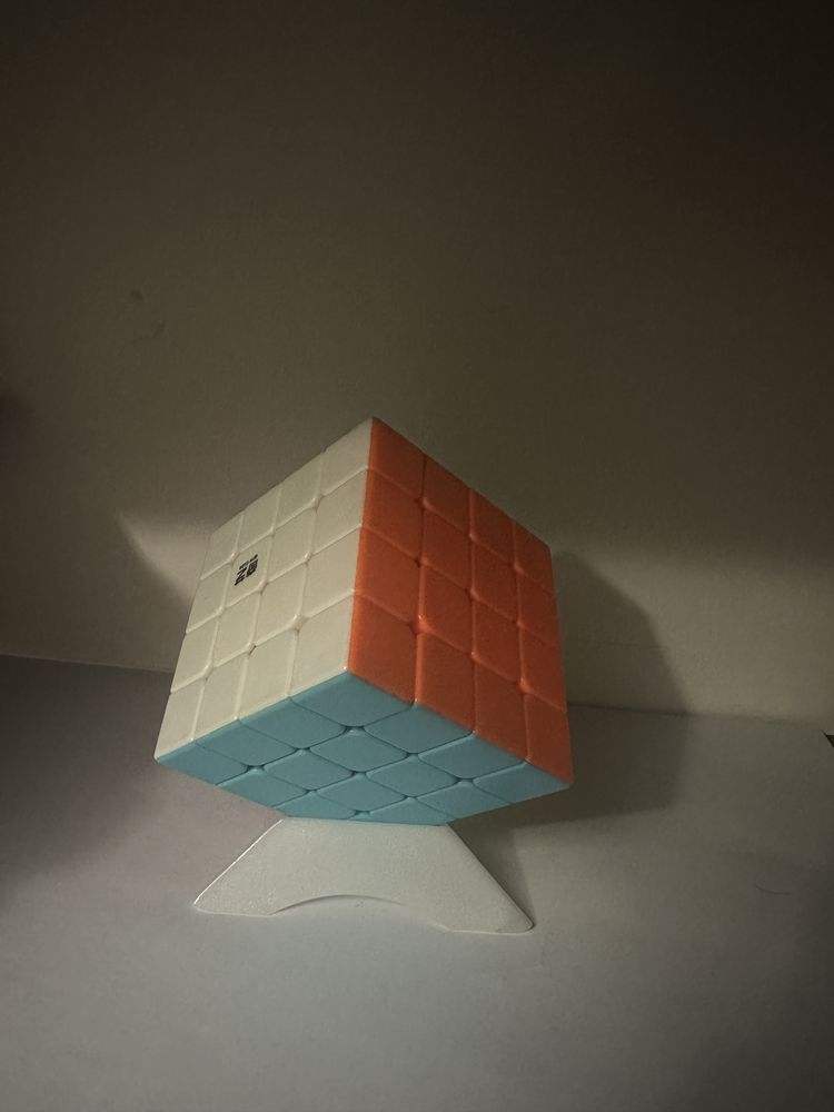 Кубики рубика фірми Qiyi cube