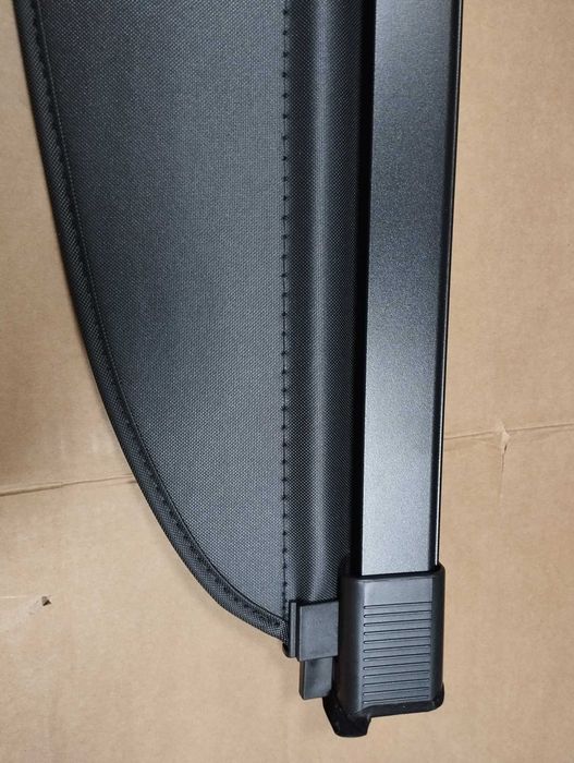 BMW X3 G01 ролета шторка багажника чорна 51477471986