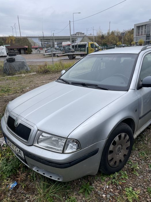 Skoda octavia na części