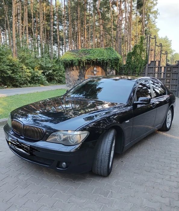 Бмв 740і е65.