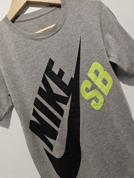 Nike SB koszulka sportowa młodzieżowa 152/158 12/13 lat