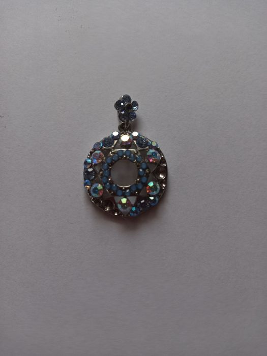 Подвеска женская