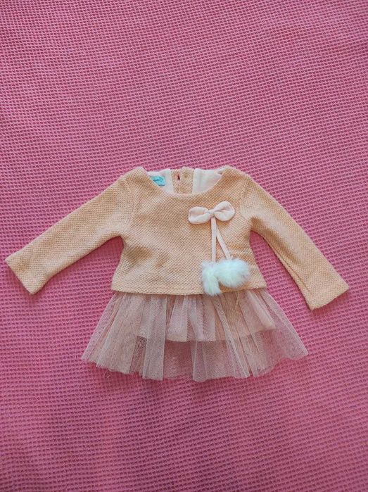 Плаття з довгим рукавом