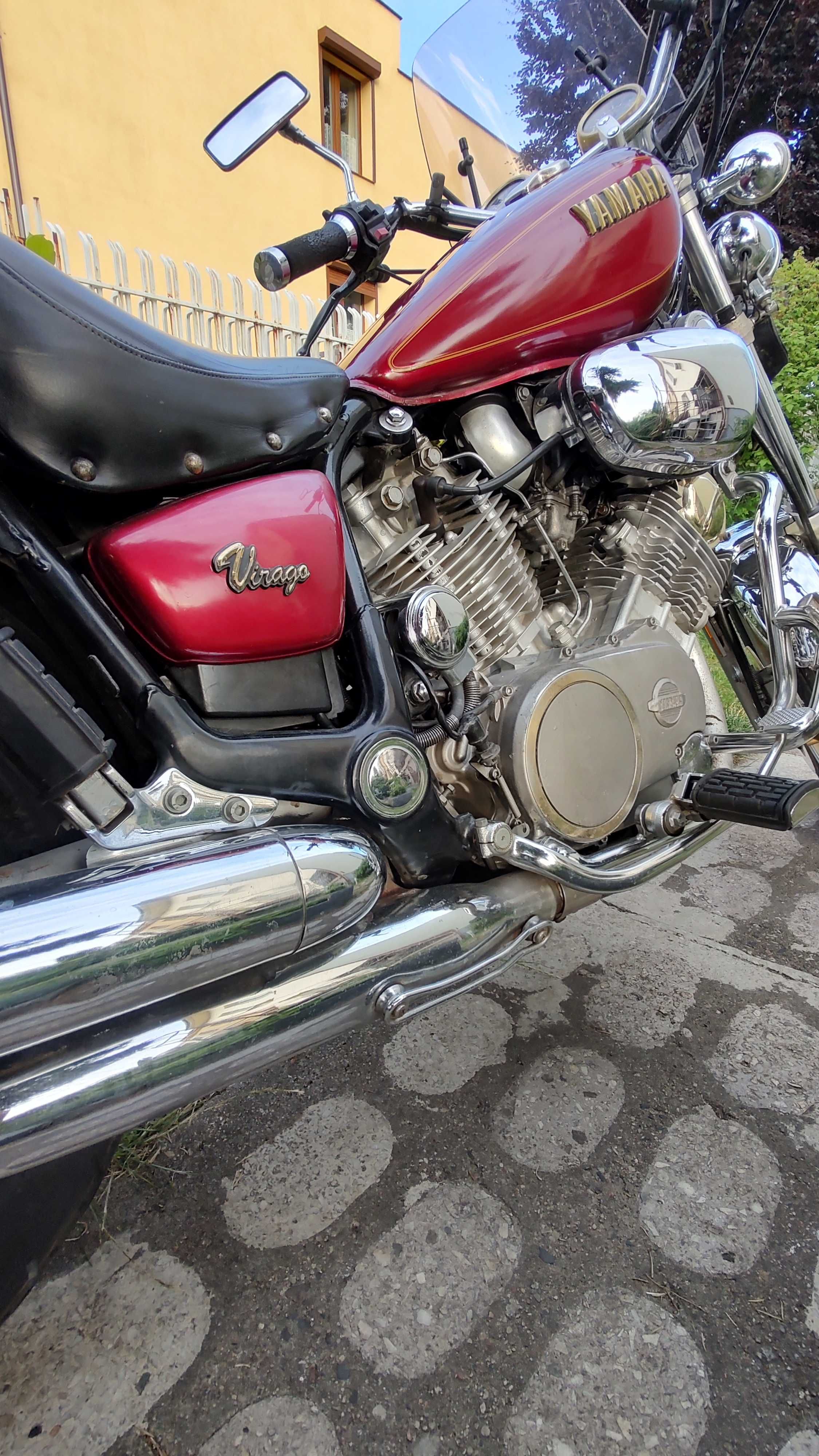 Yamaha Virago xv 1000 gold edition