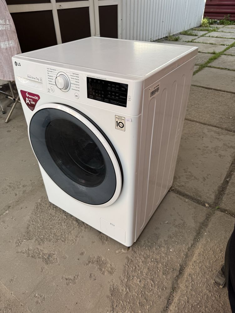 Пральна машина LG Direct Drive