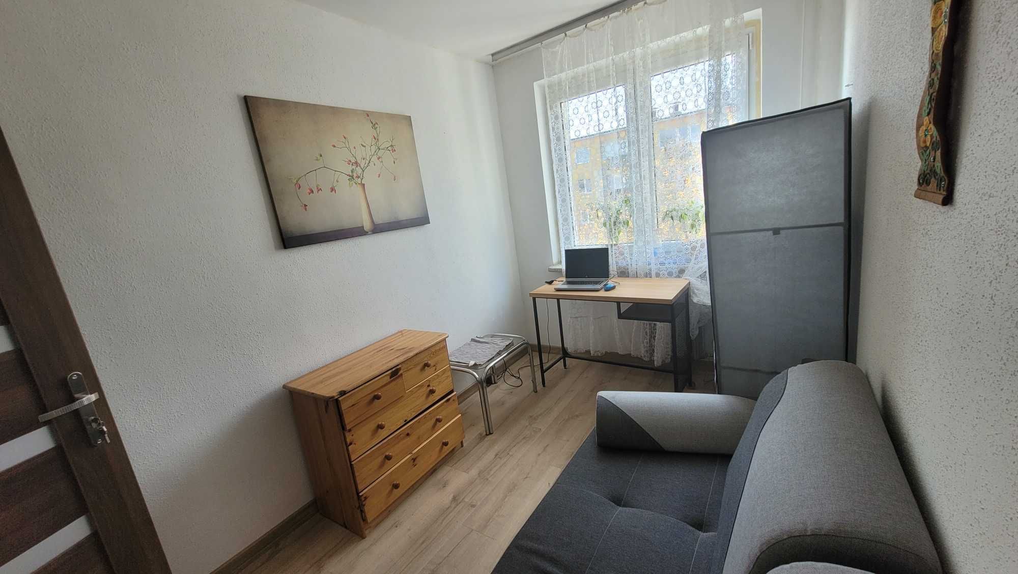 Pokój dla studentów w ciszy i zieleni. Górna,  ok  Dworca Chojny