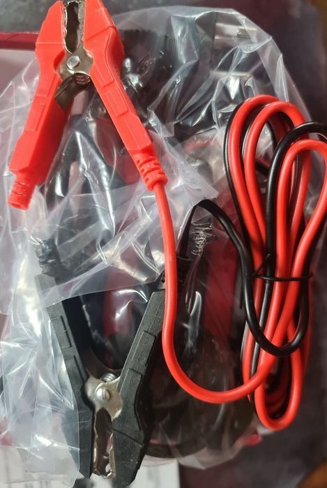 Зарядний пристрій