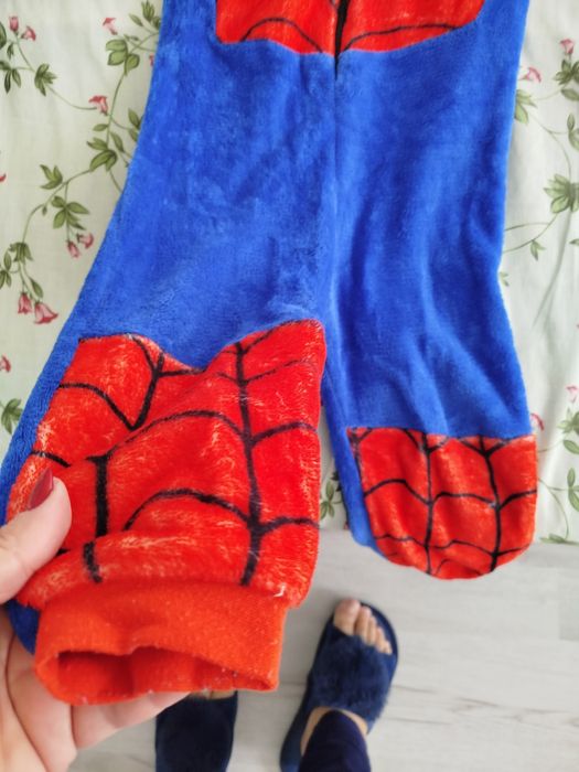 Strój karnawalowy spider man