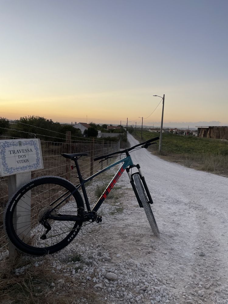 bicicleta trek btt