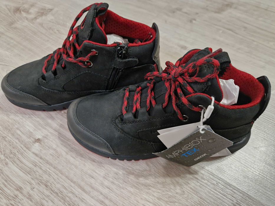 Geox Aeranter buty dziecięce rozmiar 34