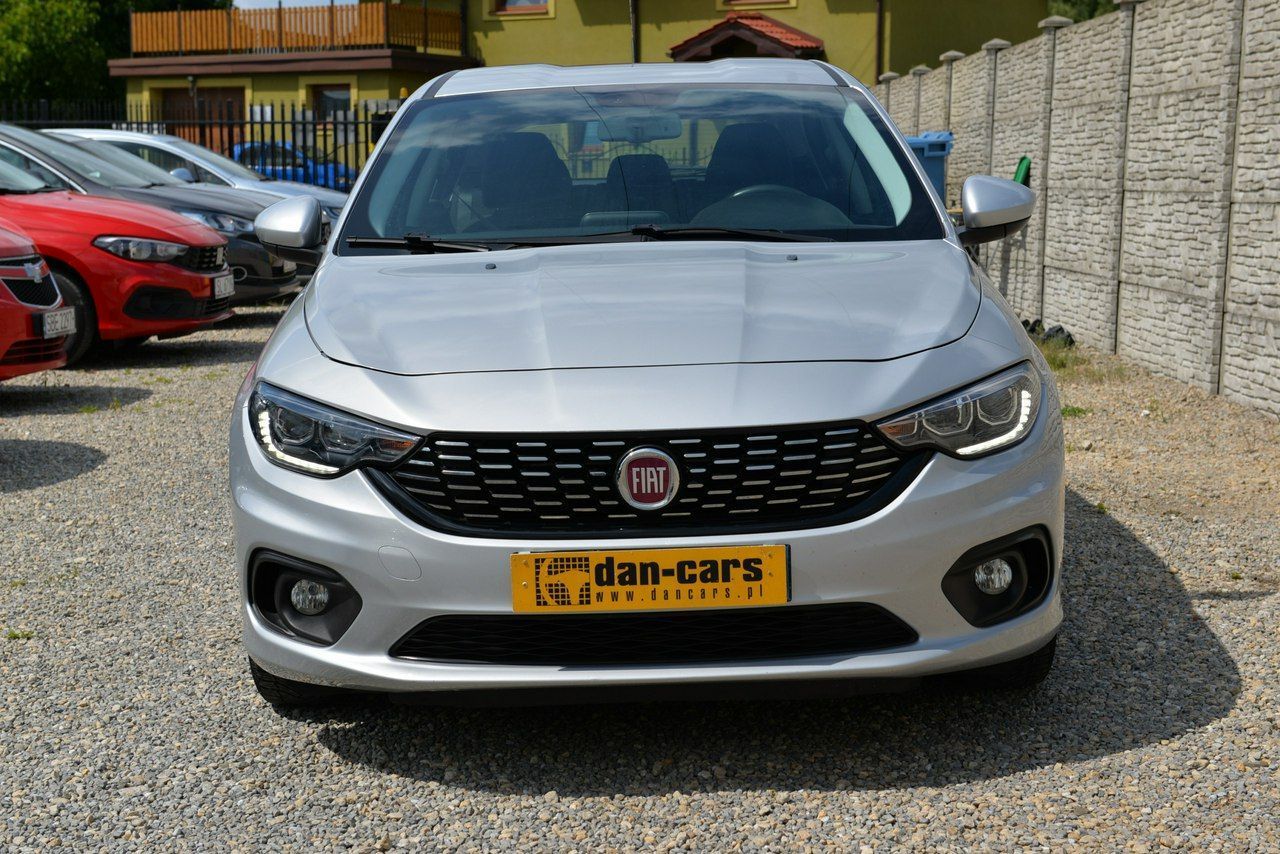 Fiat Tipo 1.4 95KM LED Alufelgi Bluetooth Climatronic