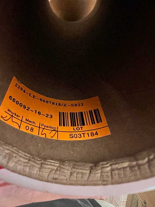 Продаю спандекс та підшивку  для шкарпеток ( Рубіжне та Італія)