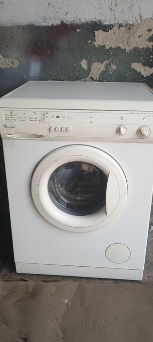 Стиралка винфорд245-600 ціла1600гр,або по зчзапчасти