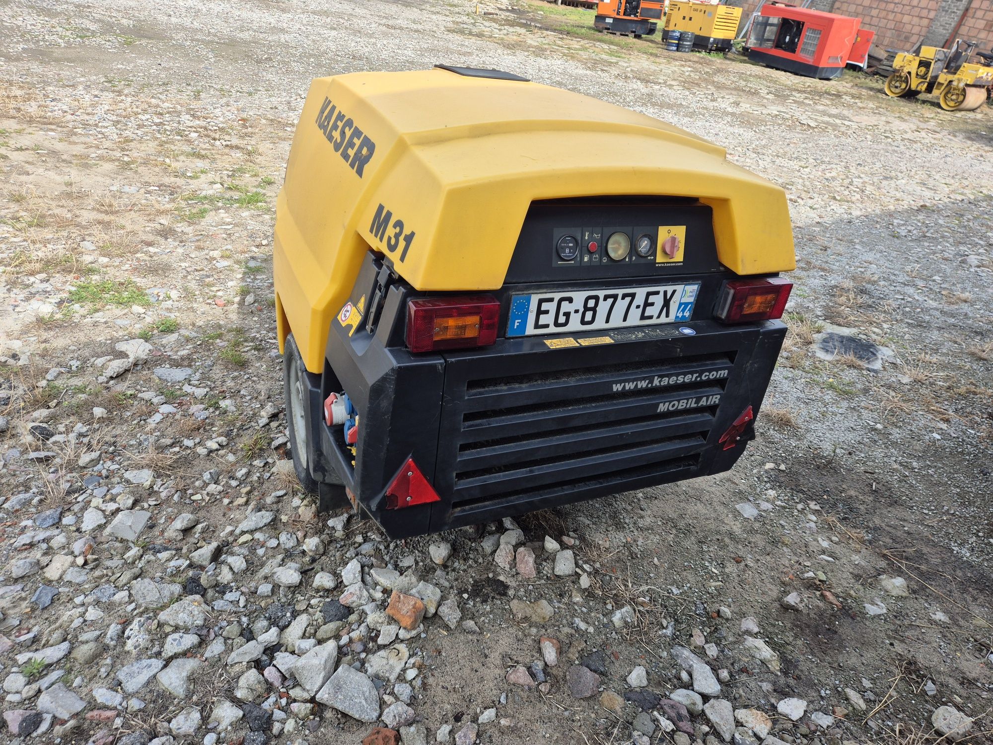 Kompresor śrubowy Kaeser m31 generator prądotwórczy Atlas Copco