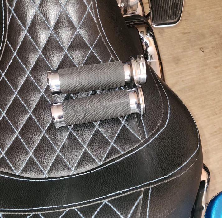 Грипсы на H-D sporsters, daina,