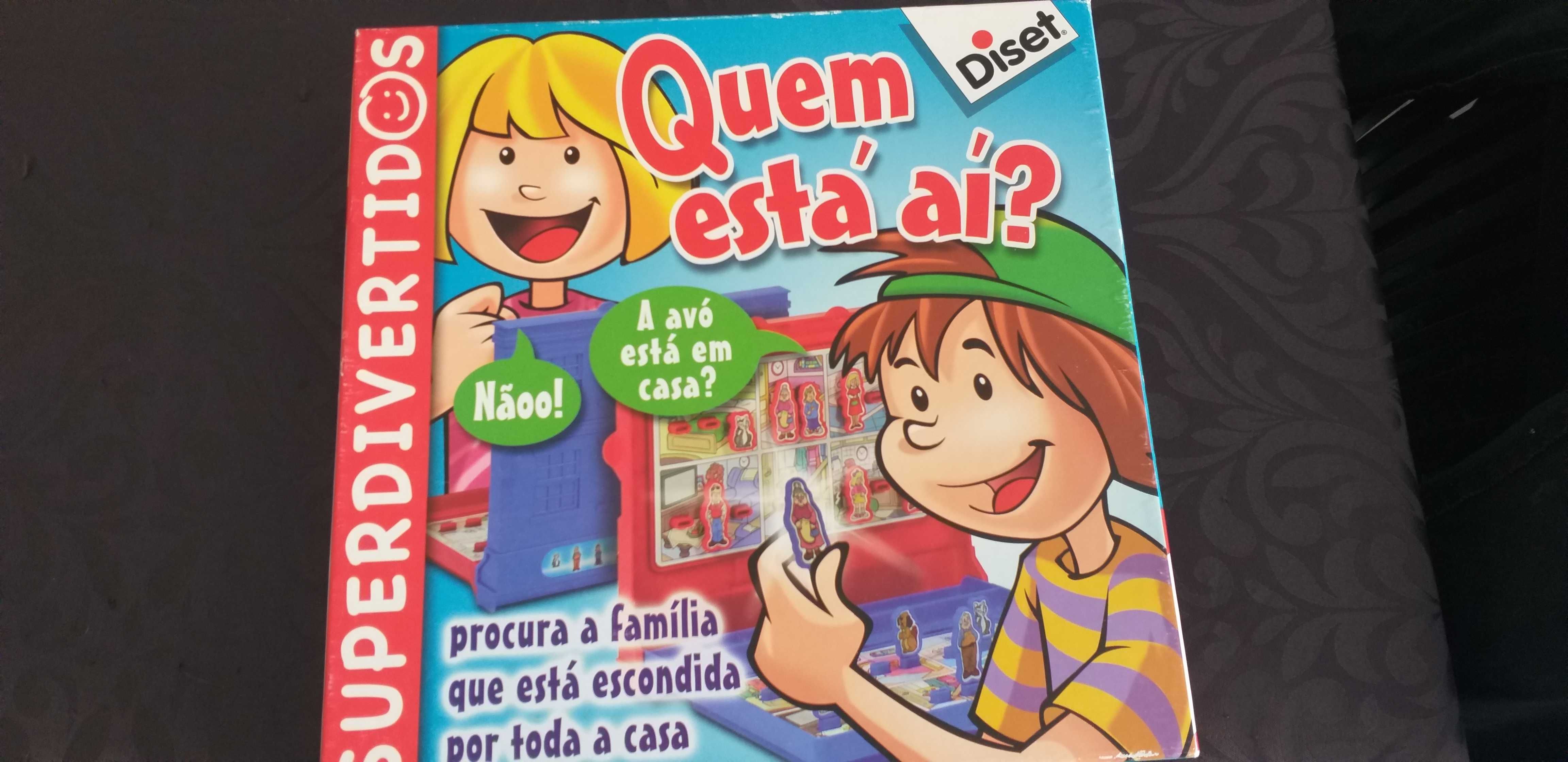 Jogo de Tabuleiro Quem está aí?