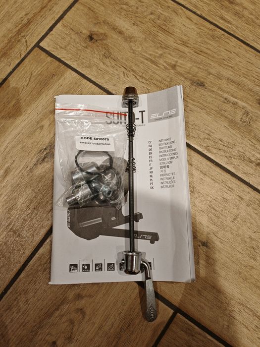 Trenazer rowerowy Elite Suito-T