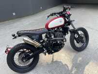 Suzuki XF 650 FREEWIND