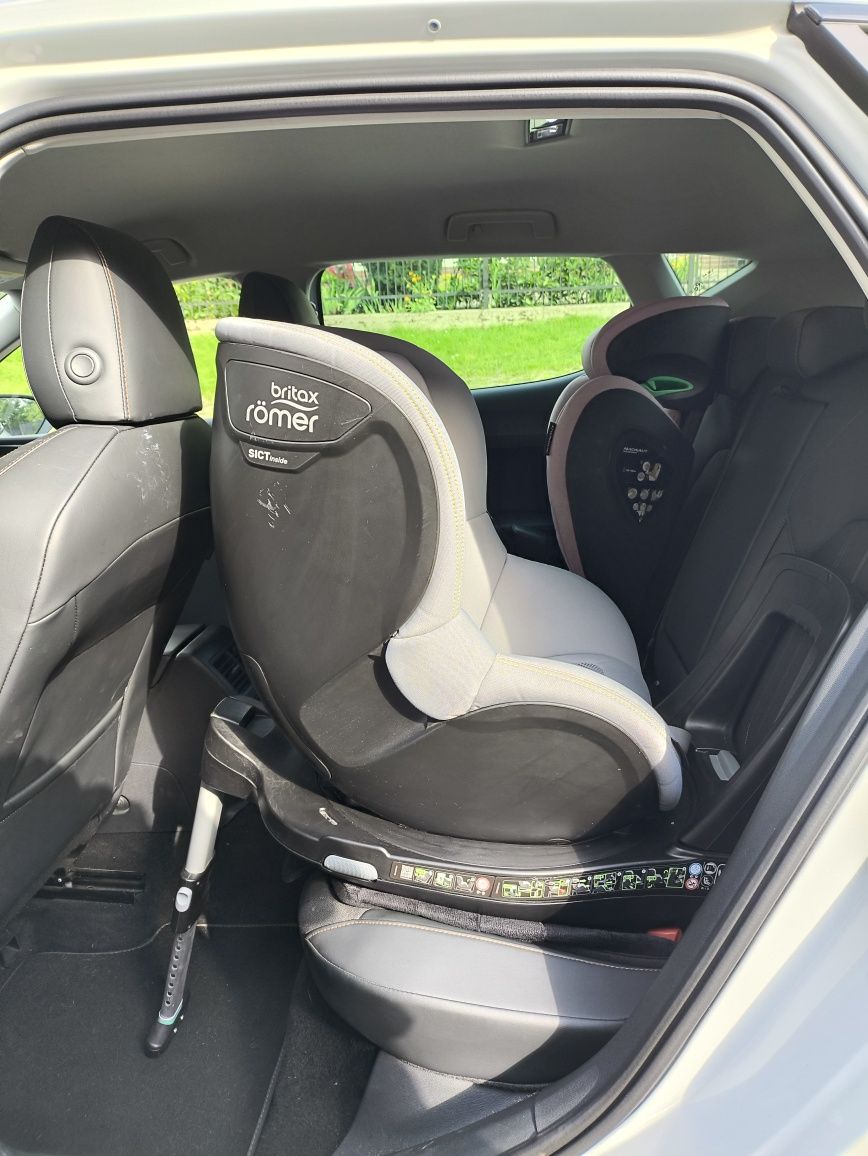Fotelik obrotowy 360 Britax römer Dualfox M i-size