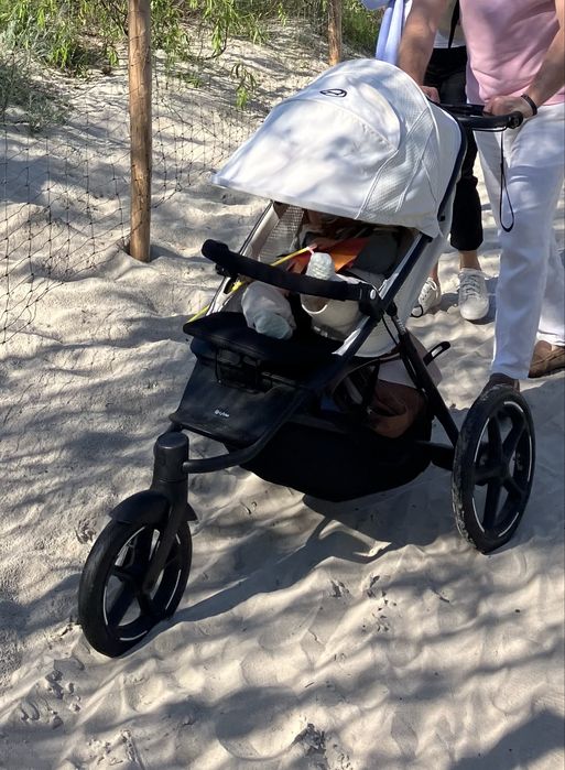 Cybex Avi Spin wózek terenowy i do biegania w kolorze Seashell Beige