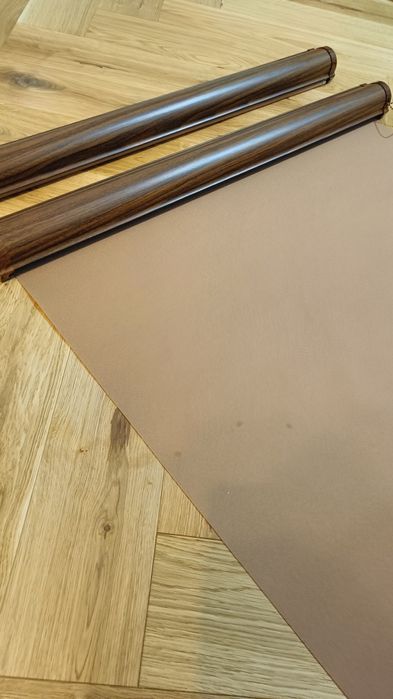 Roleta okienna z kasetą brązowa bezinwazyjny montaż lewa strona 76 cm