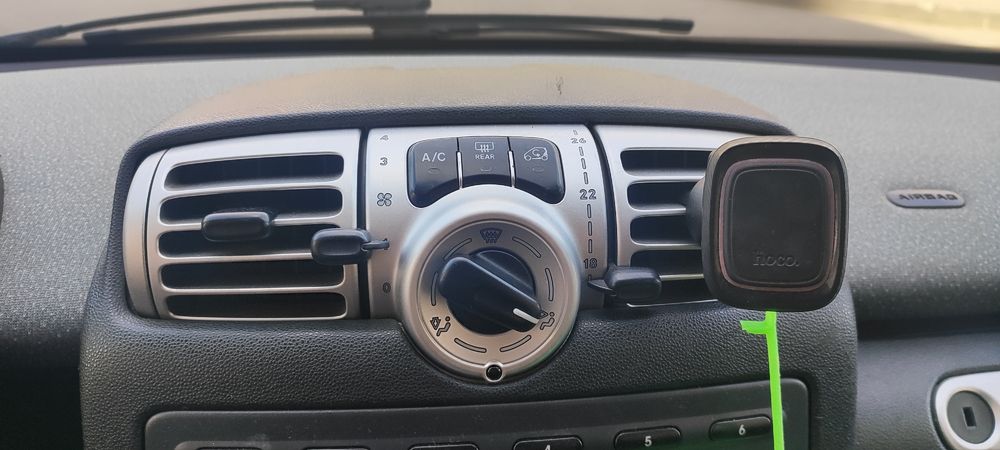 Автомобіль Smart 451