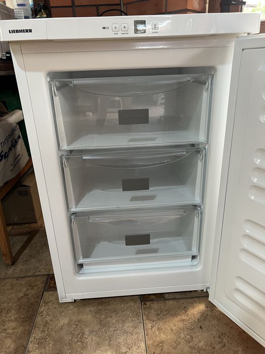 Морозильна камера Liebherr GP 1213 Frost Protect