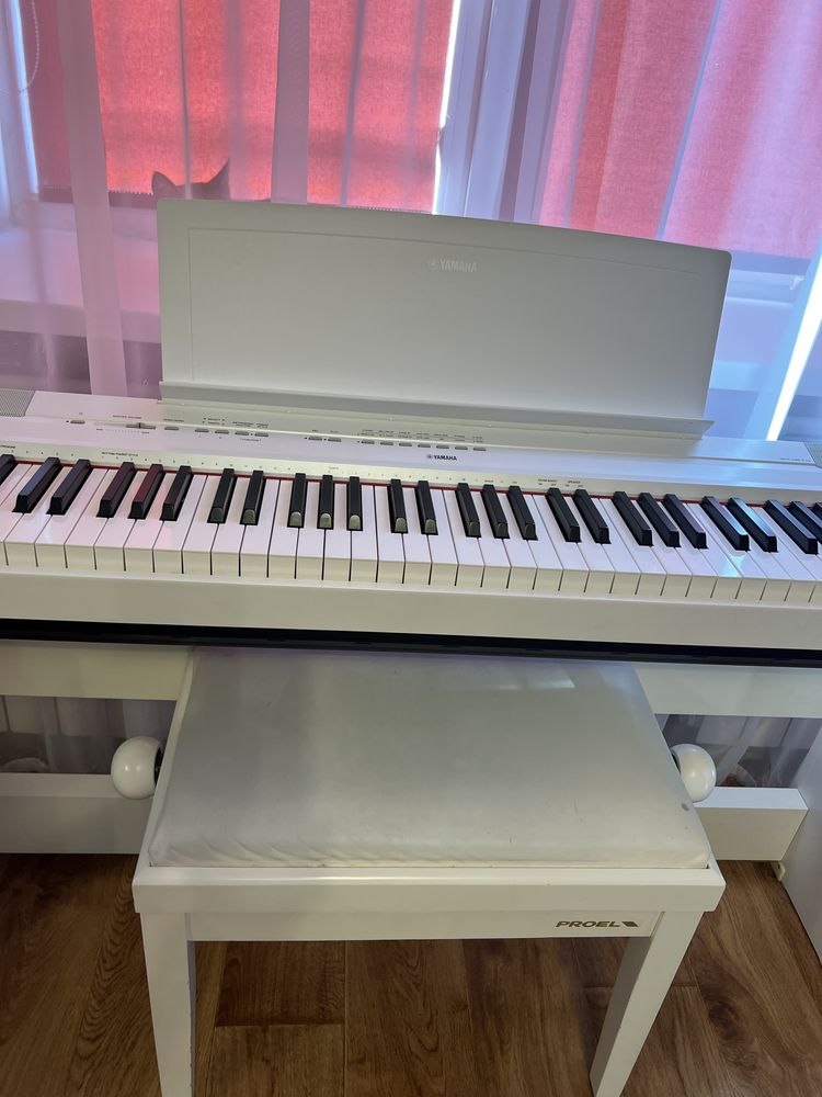 Цифрове піаніно Yamaha P-115