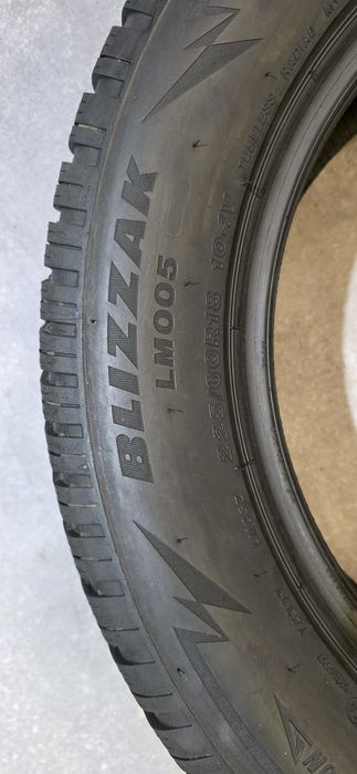 225.60.18 Bridgestone Blizzak LM005 4шт