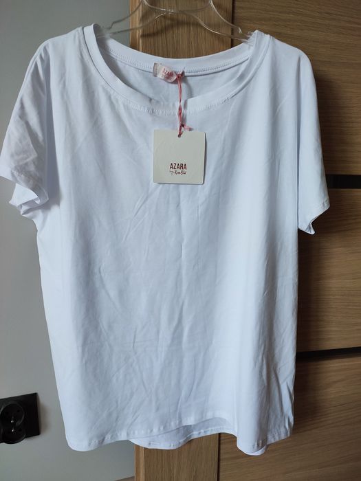 Nowy T-shirt Azara