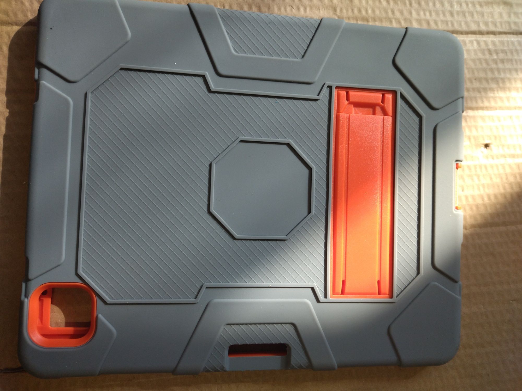 Etui do iPad Pro 12.9" (A10)