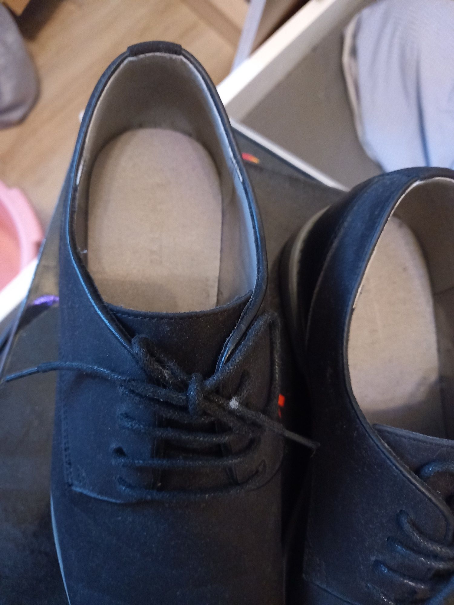 Buty garniturowe 42