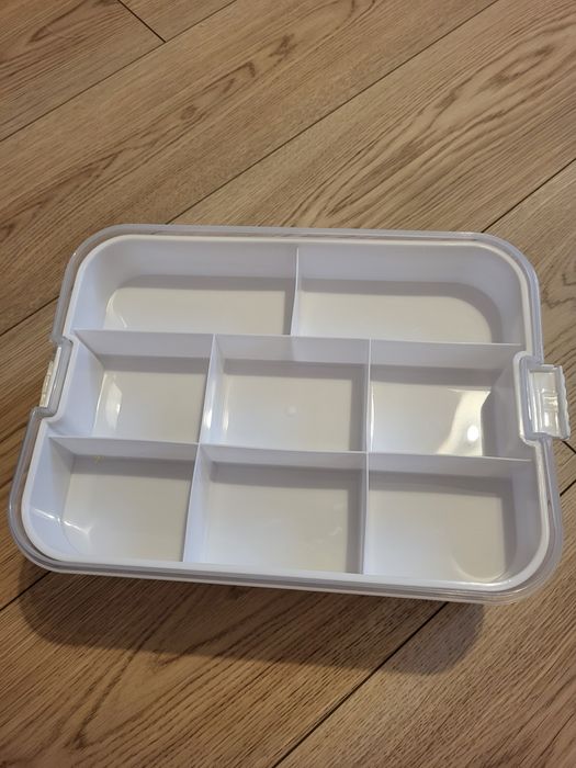 Pojemnik do przechowywania klocków