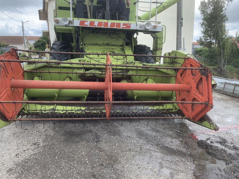 Ceifeira Claas Dominator 48s