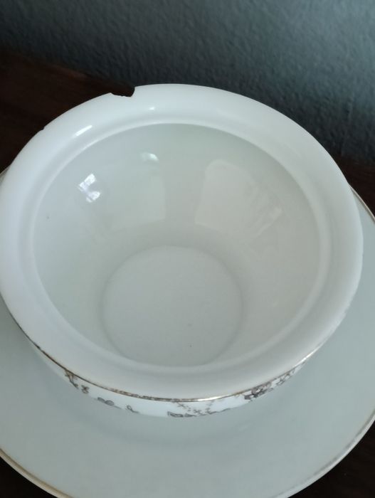 Manteigueira Vista Alegre 1881/1921