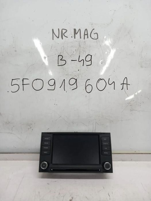 EKRAN WYŚWIETLACZ RADIA NAWIGACJI SEAT LEON III 5F0919604A