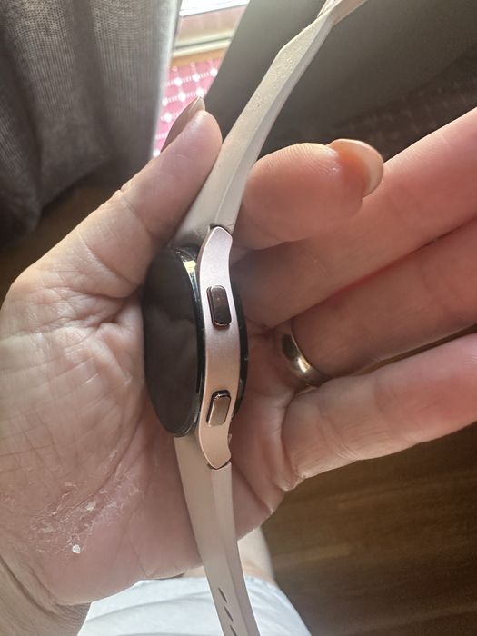 Samsung Galaxy Watch 4 40 mm dourado