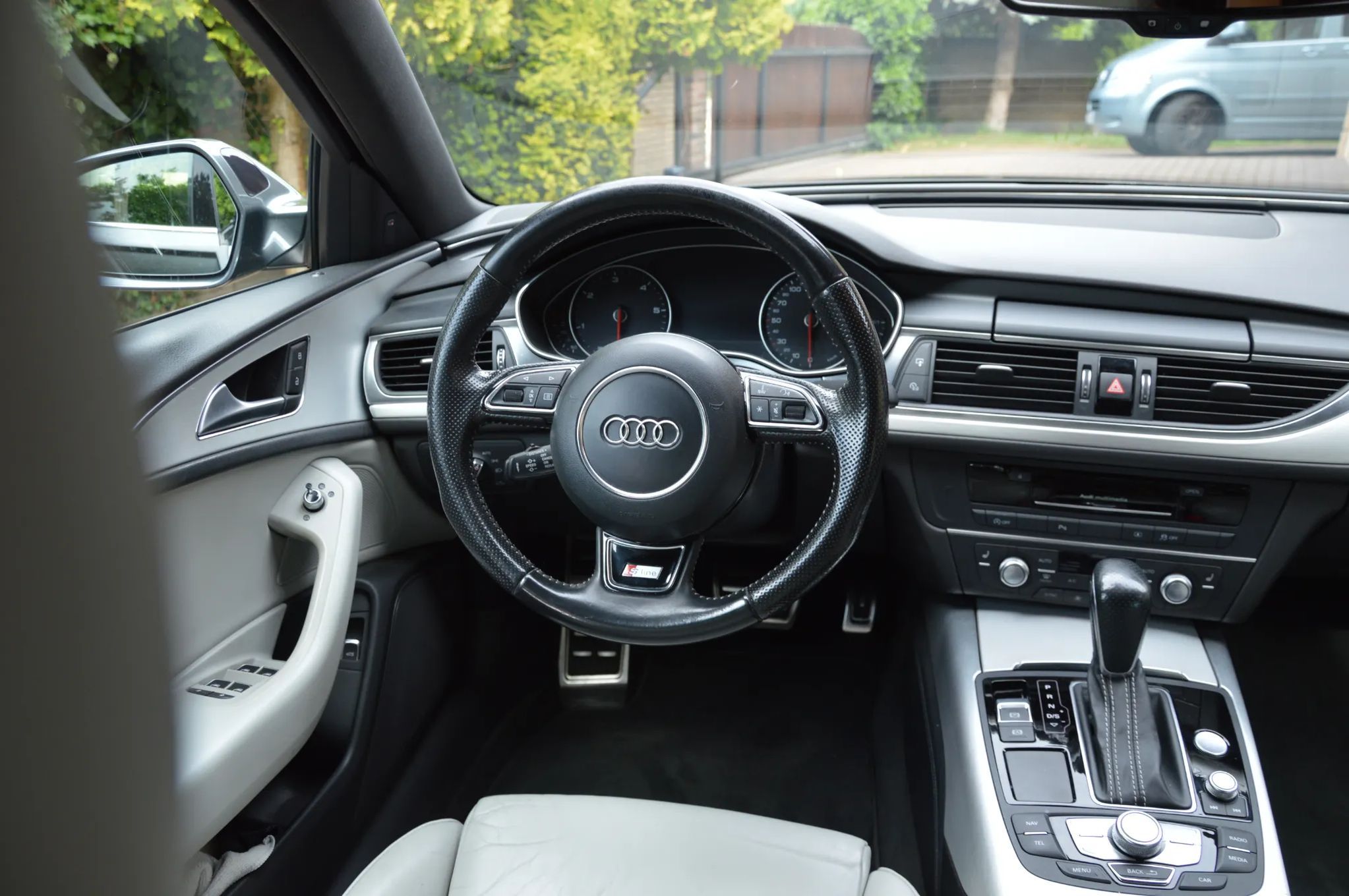 Audi A6 polift 100% bezwypadkowe, S-Line, radary, xenon