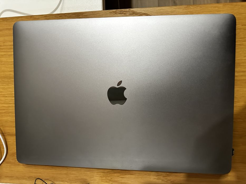 Apple MacBook Pro 15  2018 A1990 Apple 512Gb, 16GB RAM